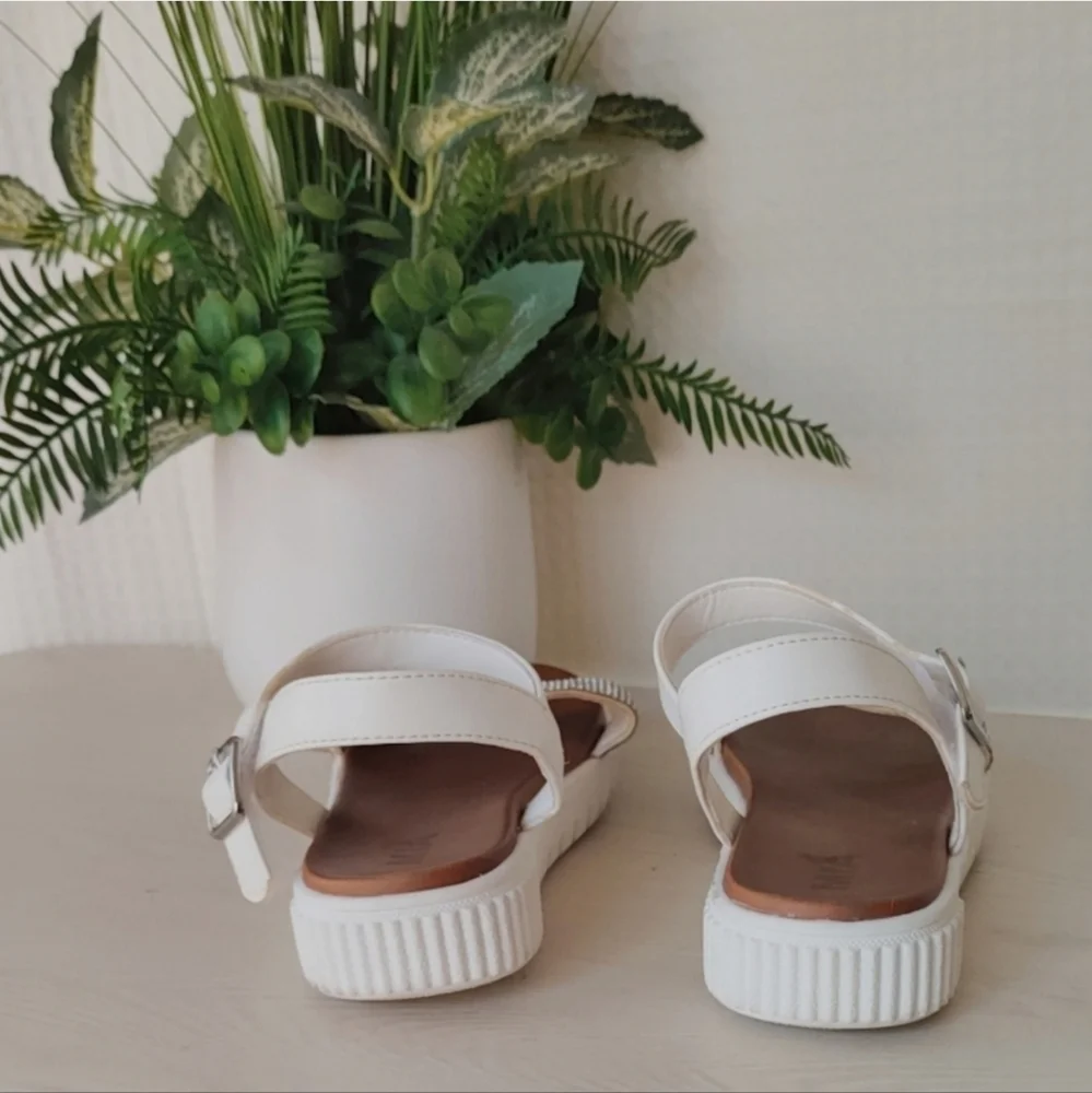 Girl Mia Ankle Strap Platform Sandals,  White with Silver Rhinestones Size 3